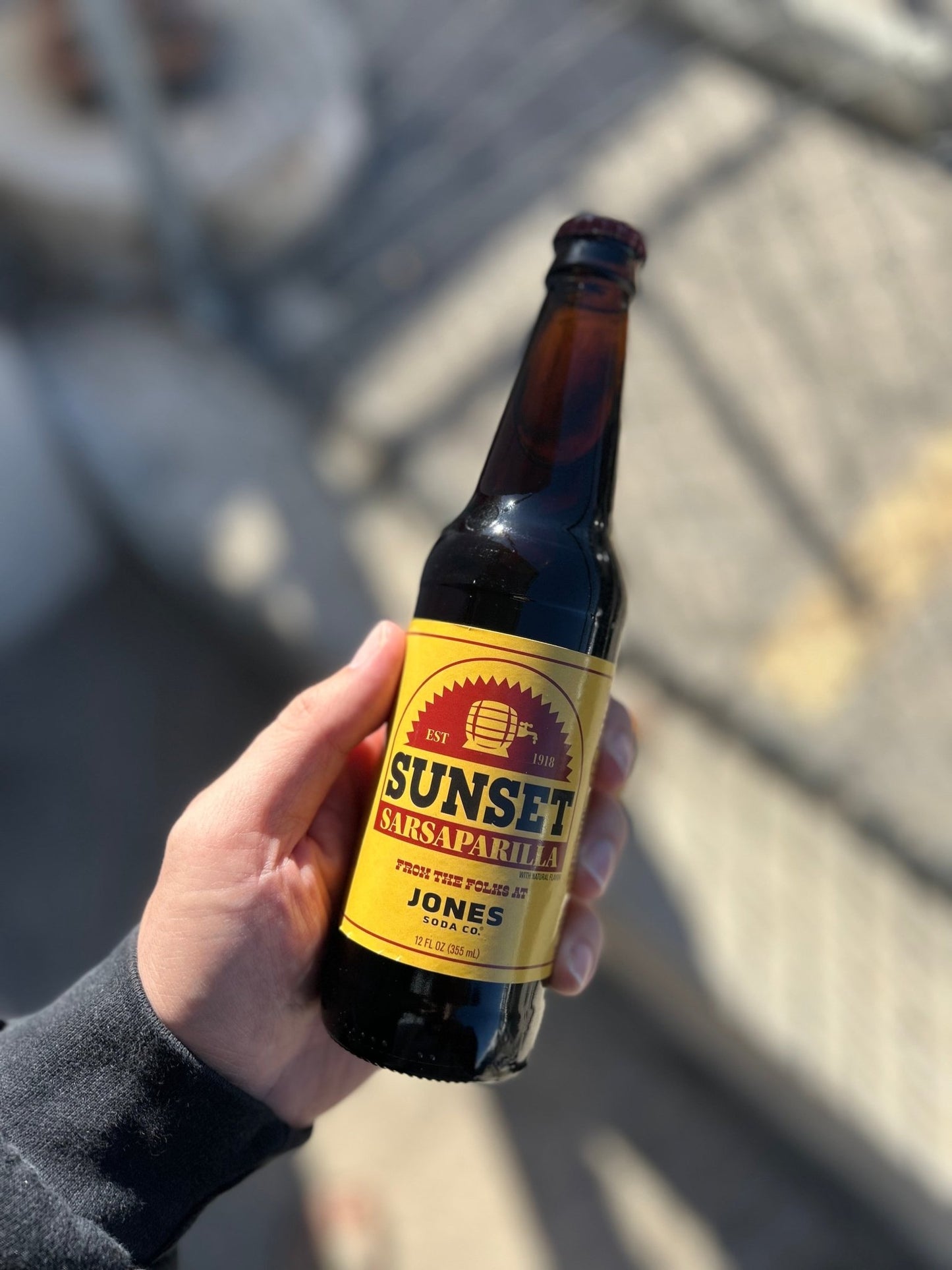 Jones Soda Sunset Sarsaparilla Soda Fallout 4 - Pack With Carrier 12oz Glass Bottles (Ready to Ship) - Exotic Soda Company